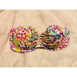 36D Victoria’s Secret Bikini Top!